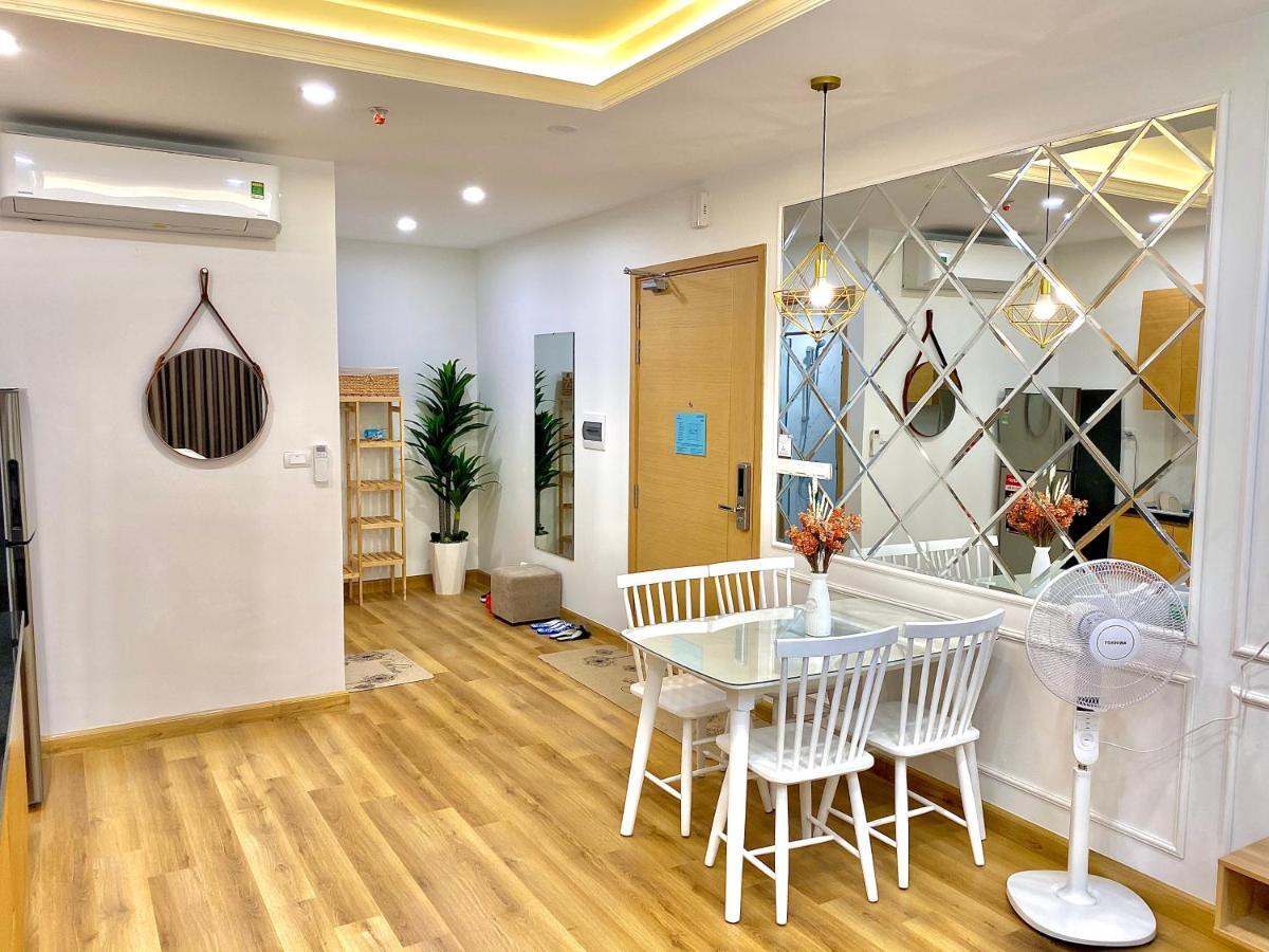 Tms - Pullman Luxury Outlet - High Floor Beach View Bed & Breakfast กวีเญิน ภายนอก รูปภาพ