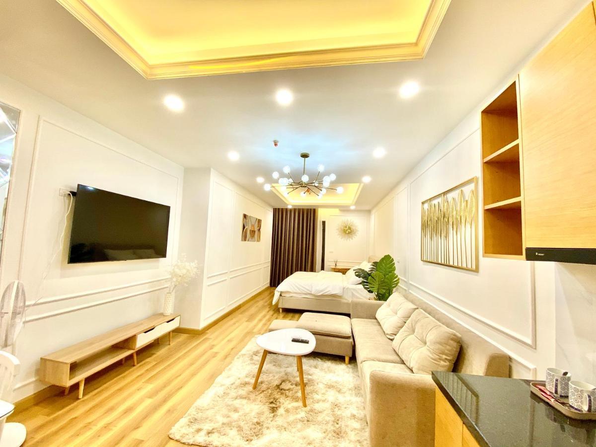 Tms - Pullman Luxury Outlet - High Floor Beach View Bed & Breakfast กวีเญิน ภายนอก รูปภาพ