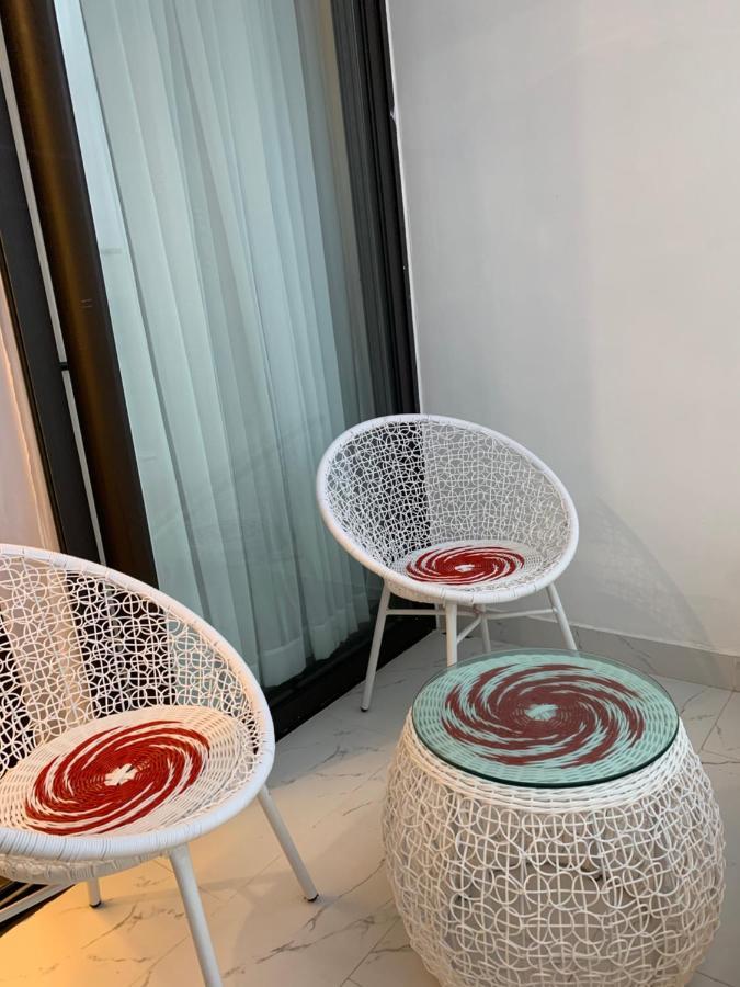 Tms - Pullman Luxury Outlet - High Floor Beach View Bed & Breakfast กวีเญิน ภายนอก รูปภาพ