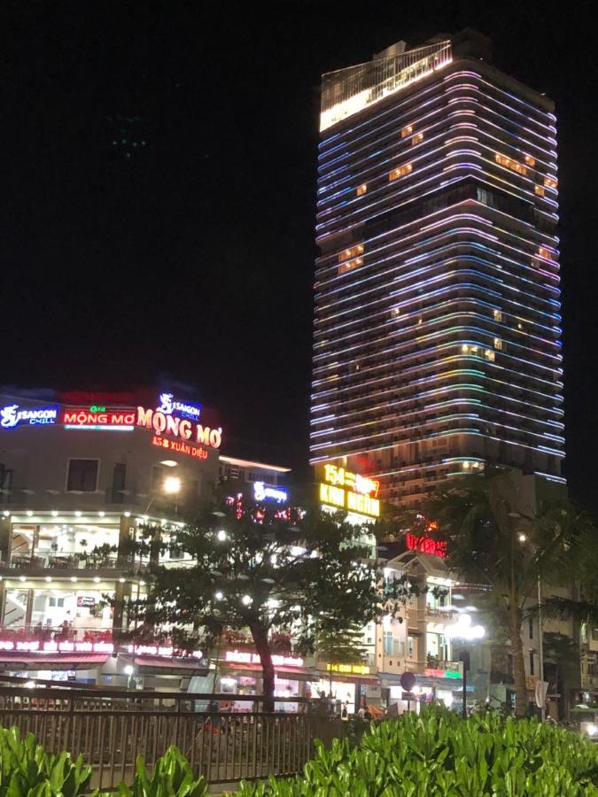 Tms - Pullman Luxury Outlet - High Floor Beach View Bed & Breakfast กวีเญิน ภายนอก รูปภาพ
